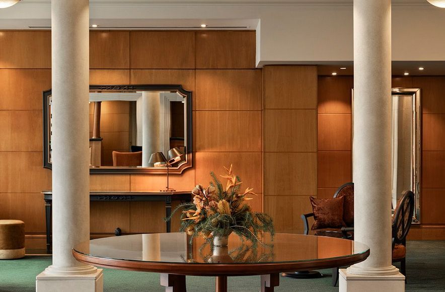Quay West Lobby