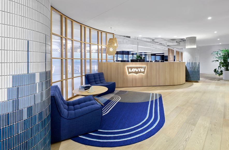Levi's