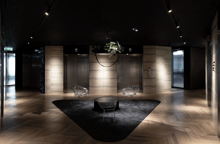 Level 17, Private Offices, HSBC Tower