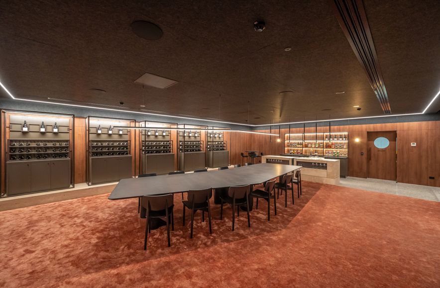 V Vineyard Winery – ‘Box Wood’