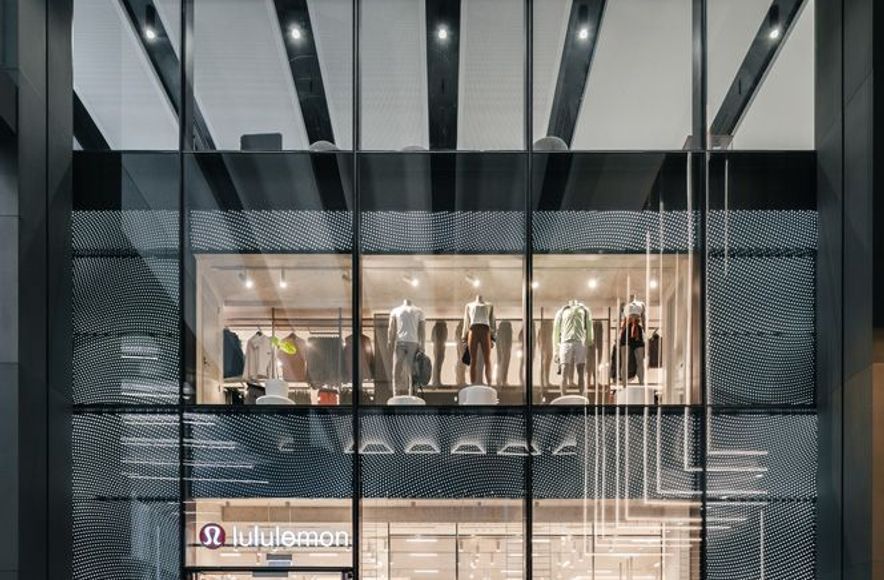 Lululemon Brookfield Place