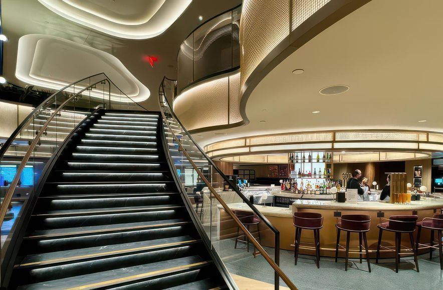 Sapphire Lounge - LaGuardia Airport