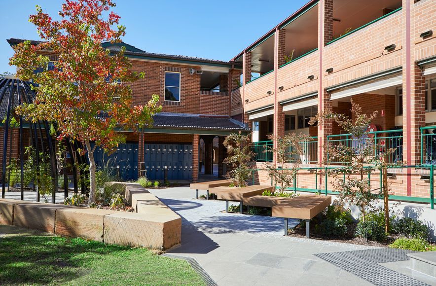 Ravenswood School for Girls