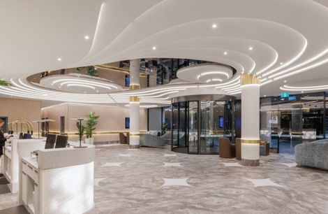 Meriton Suites