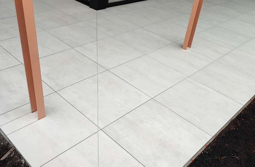 Damn Good Tiling - Outdoor Terrace