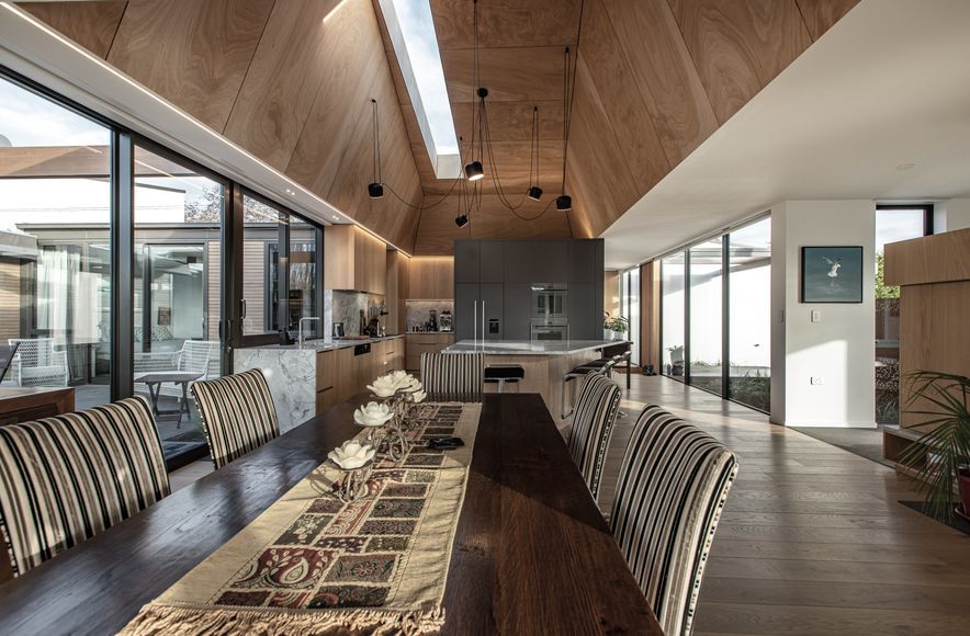 Hills Road Residence
