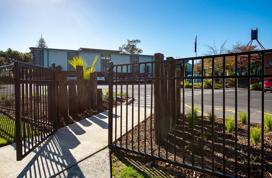 Pine Hill School