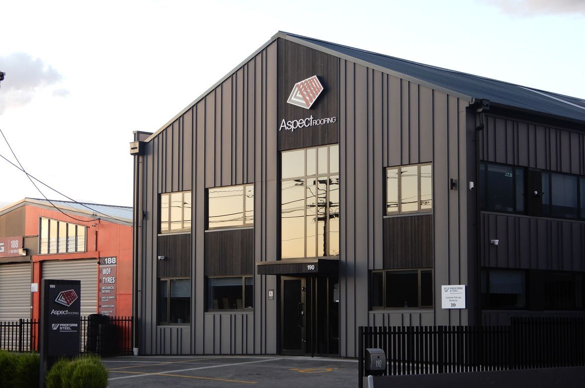 190 Marua Road - Angle Seam Variable Cladding - Colorsteel MATTE