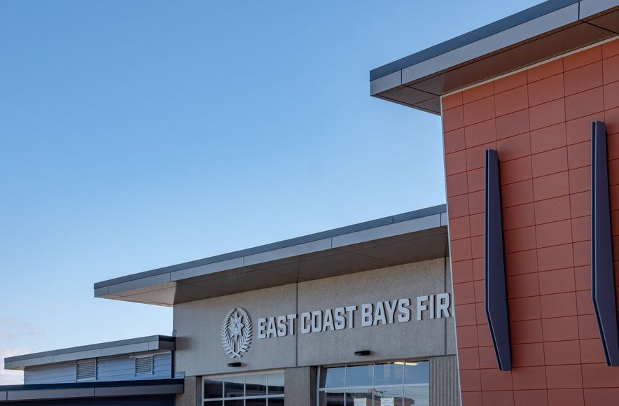 Metalhartt Roofing - Commercial - East Coast Road Fire Station