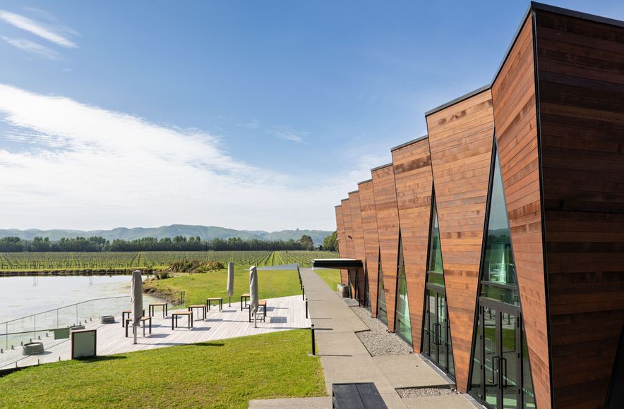 URLAR Winery - Gladstone