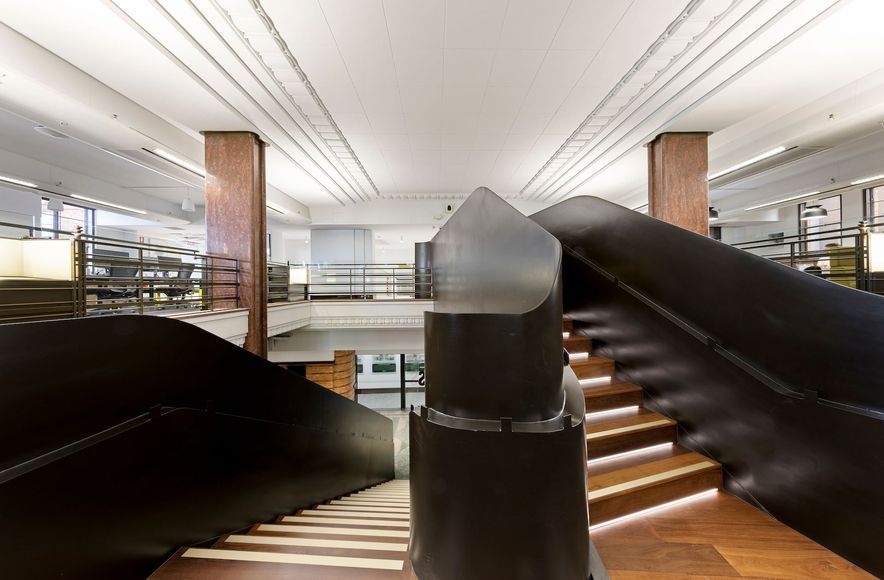 M & C Saatchi