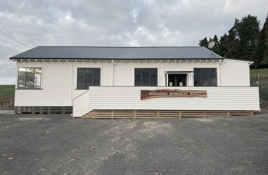 Horahora Memorial Hall