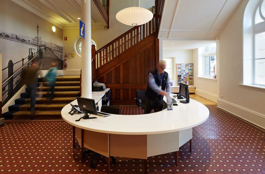 Glenelg Visitor Information Centre