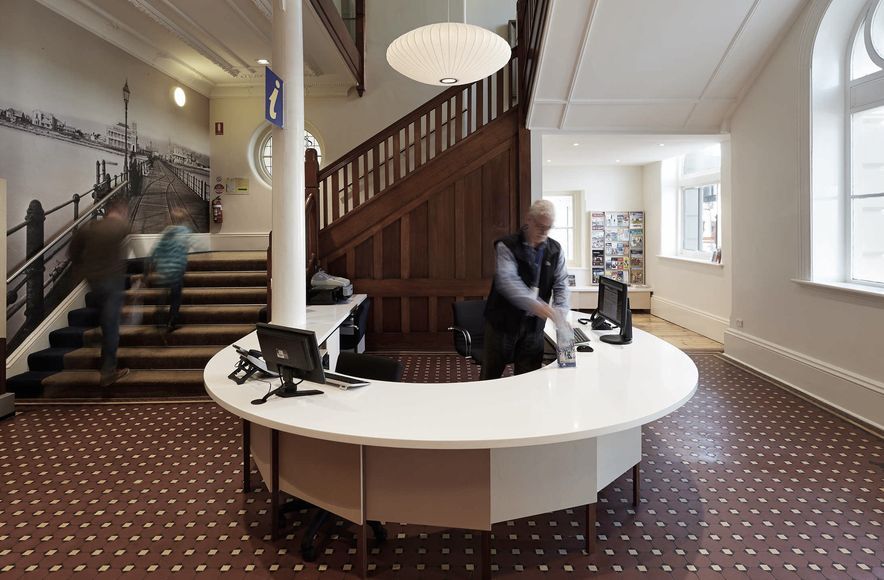 Glenelg Visitor Information Centre