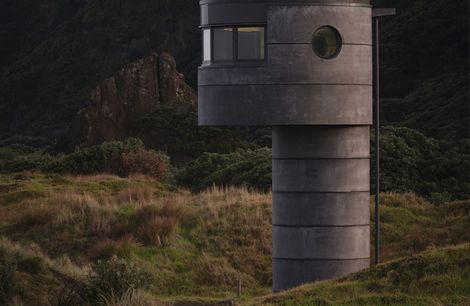 Te Pae North Piha Surf Life-Saving Tower