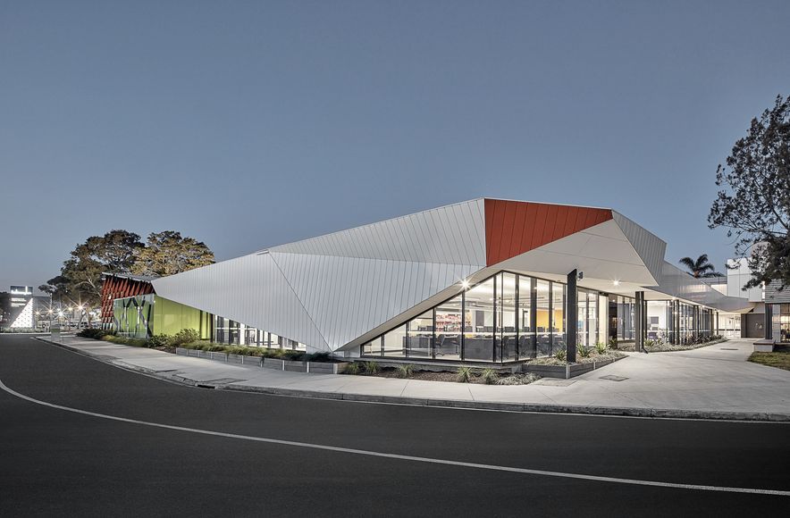 Holmesglen Institute – Student Hub and Learning Commons