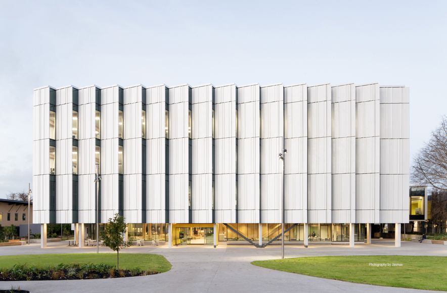 AUT A1 - Tukutuku Building