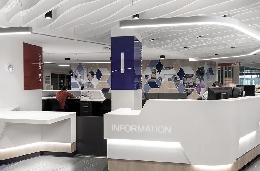 Royal Melbourne Hospital Entry