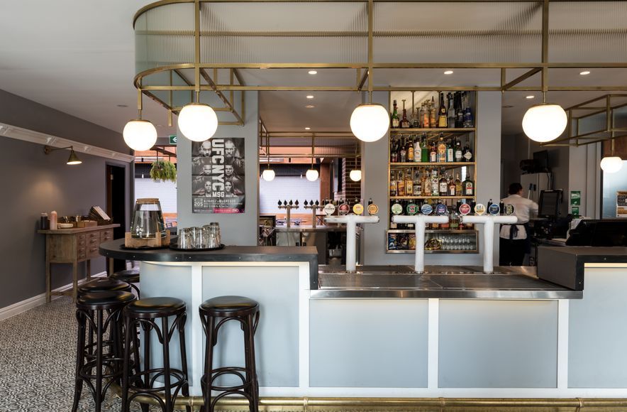 Crossways Hotel, Strathfield