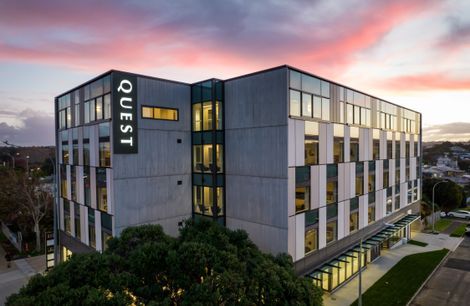 Quest Hotel, Takapuna