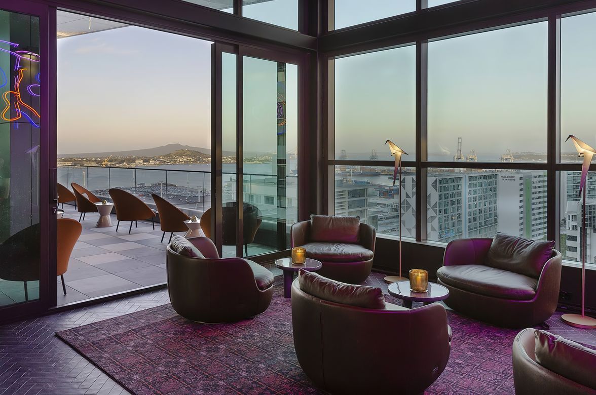 So Auckland. 5 star luxury hotel.