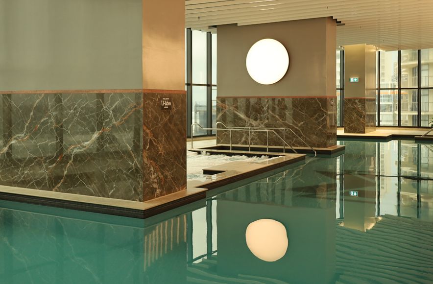 Meriton Suites Surfers Paradise - Gold Coast
