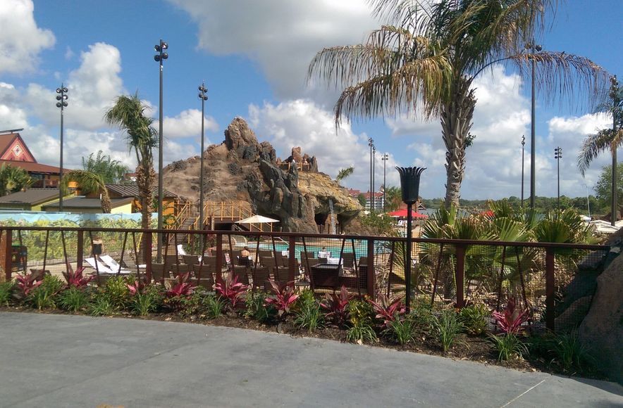 Village Resort Wire Mesh Balustrades