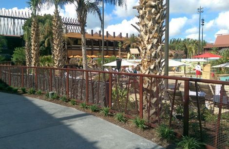 Village Resort Wire Mesh Balustrades