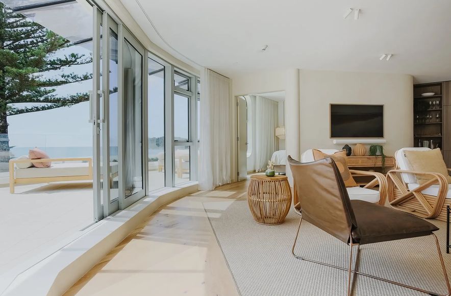 The Beach Bach Boutique Hotel