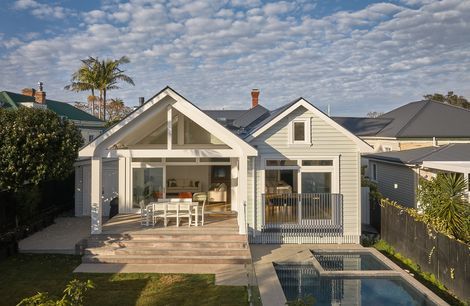 Mt Eden Villa - Double Gable