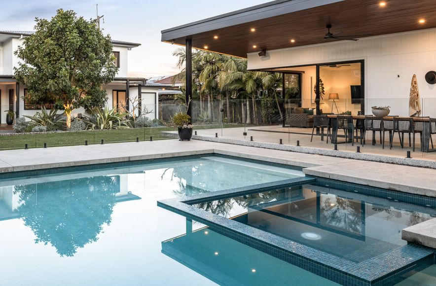 Paradise Palms, Caringbah