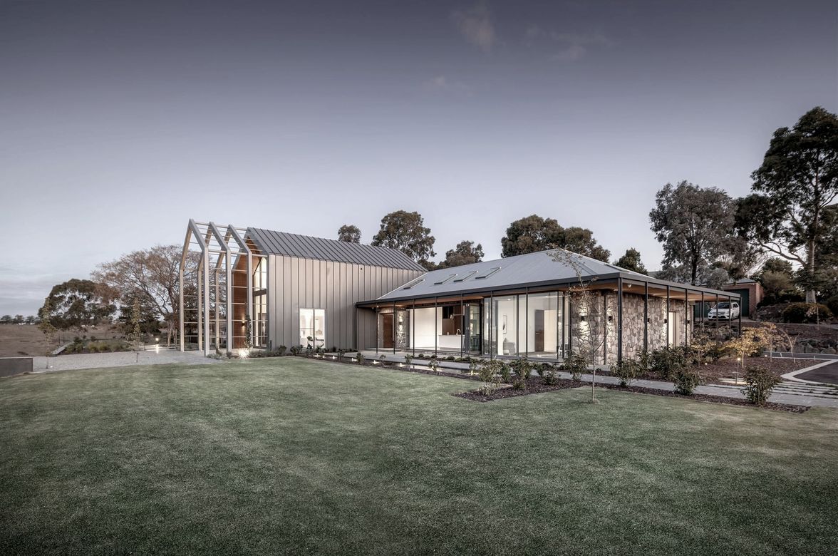 Woorarra House