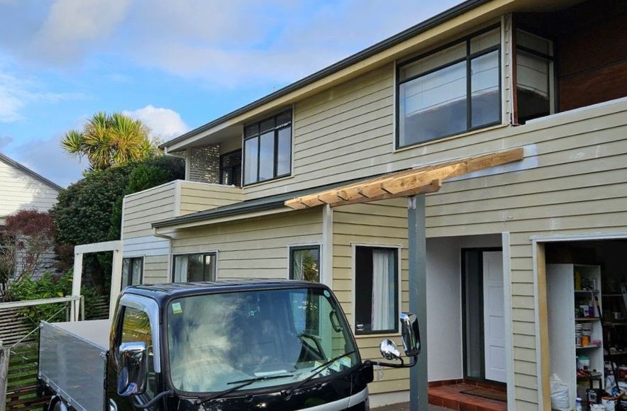 Churton Park House
