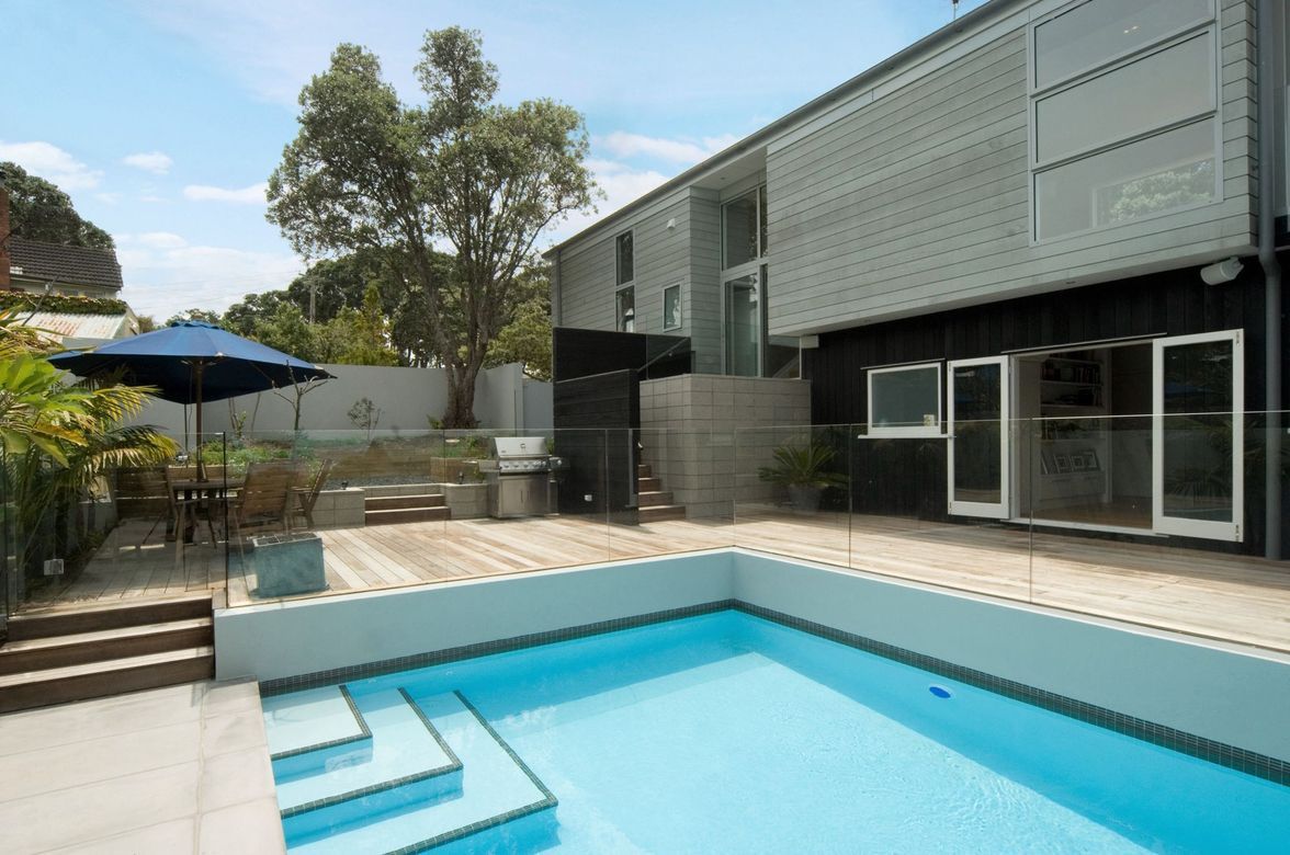 Cliff Rd - Beachside Home Renovation