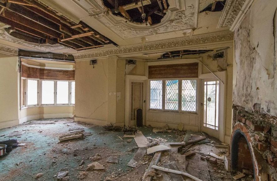 Historical Mansion Rebuild