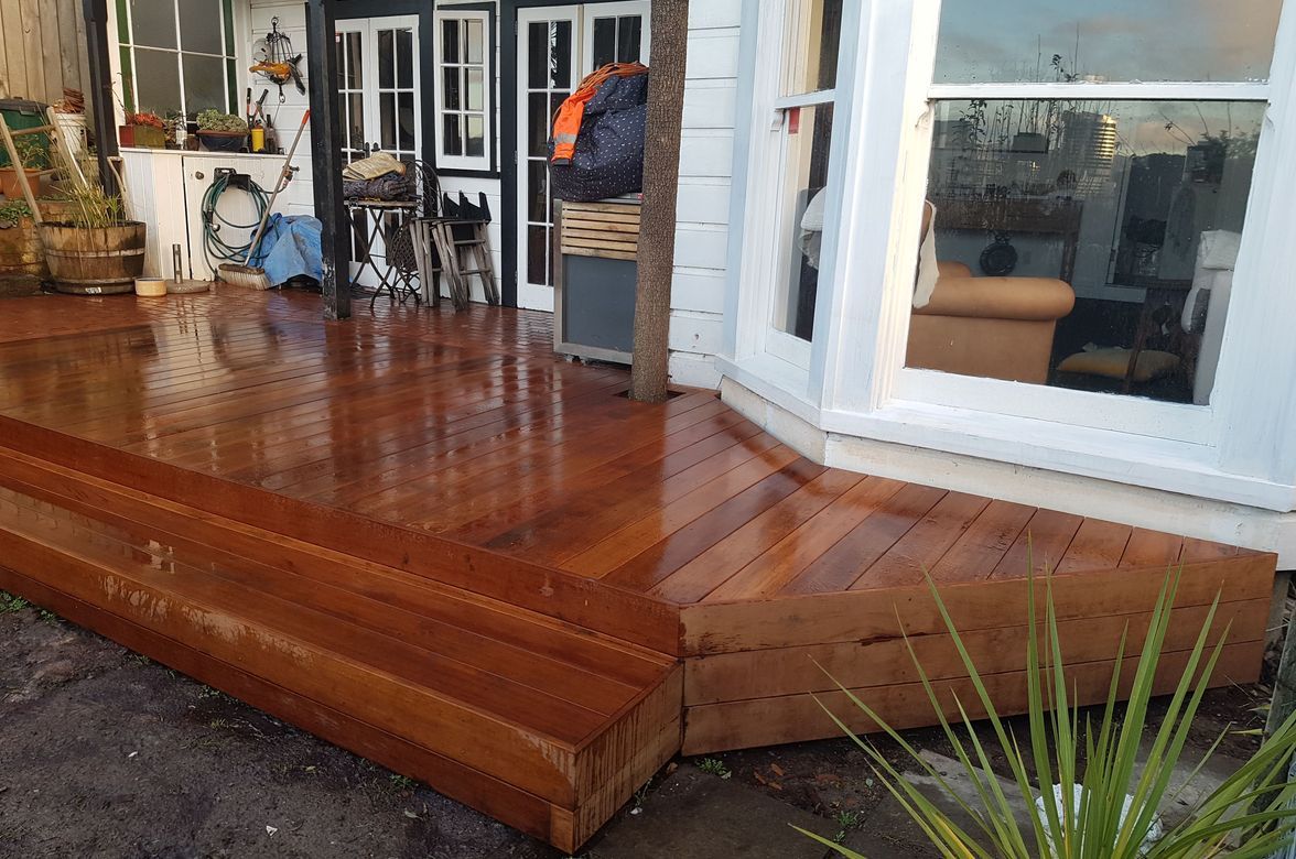 Maarama Cres Deck