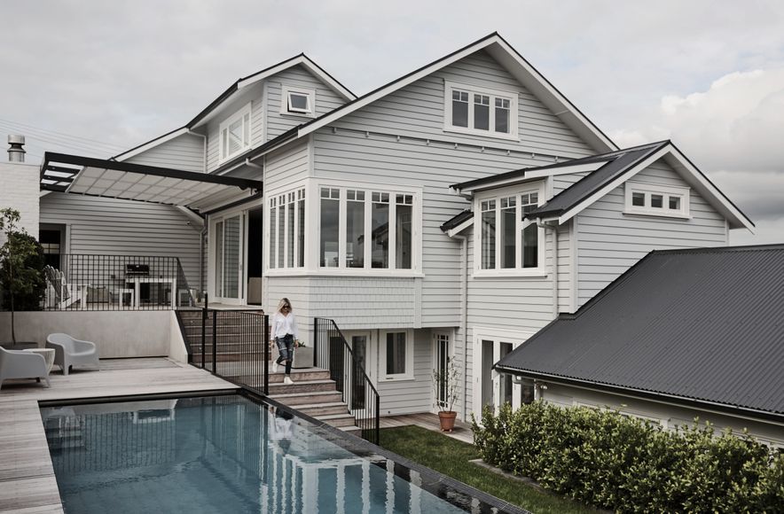 Hello Hamptons