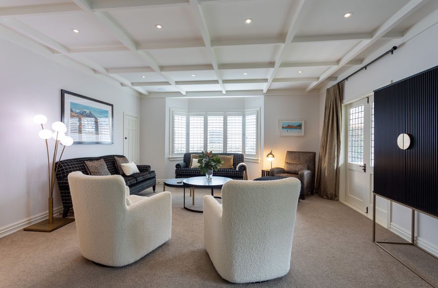 Arney Road Renovation