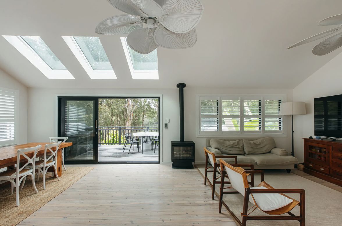 Akoya House