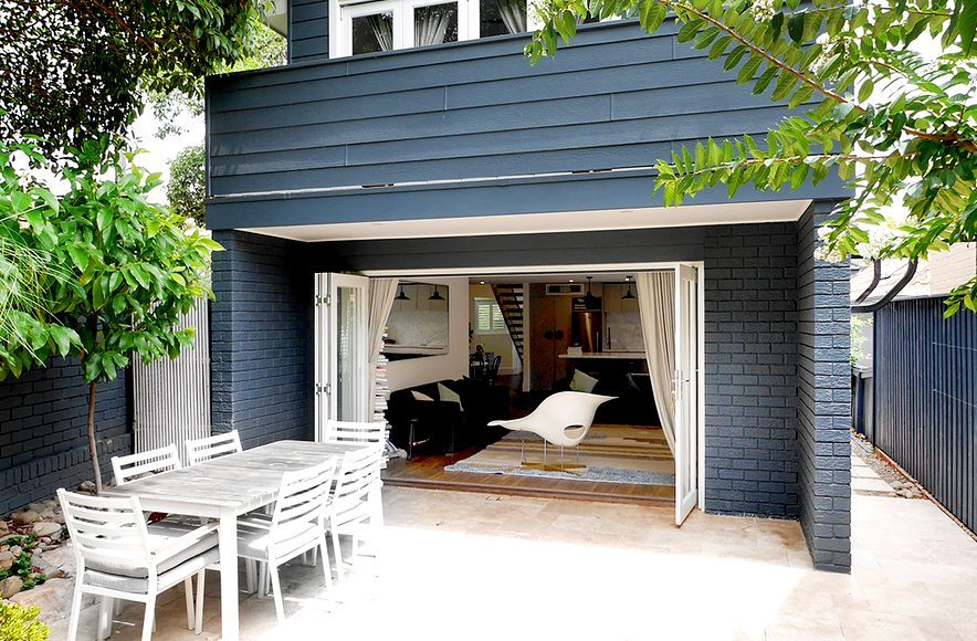 Stylish Nautical Townhouse