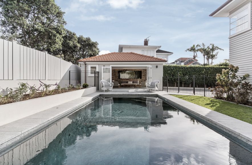 Parnell Pool House