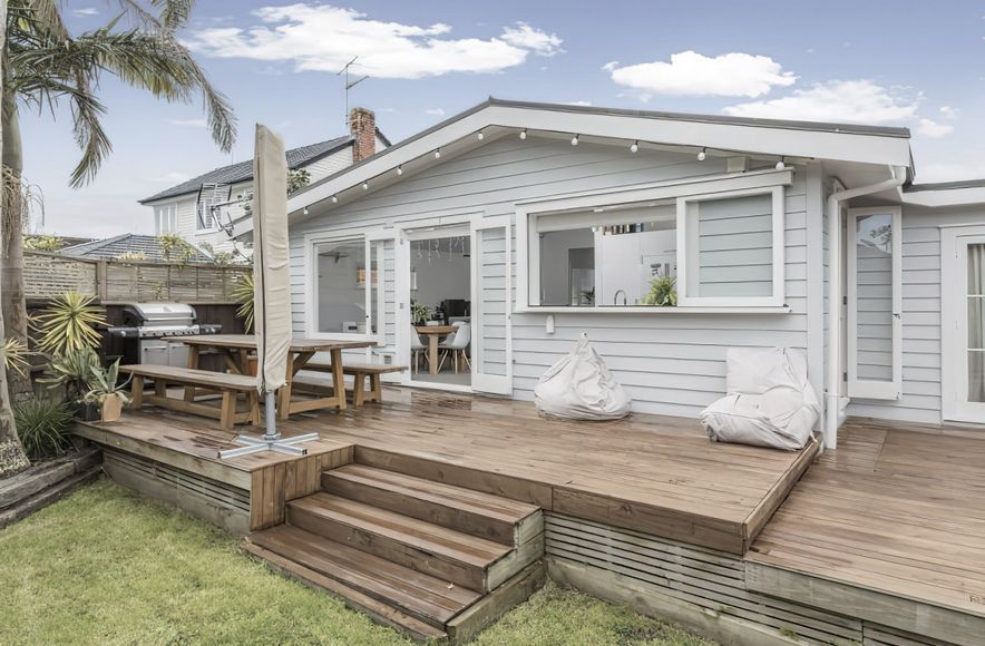 Frances Street, Hauraki
