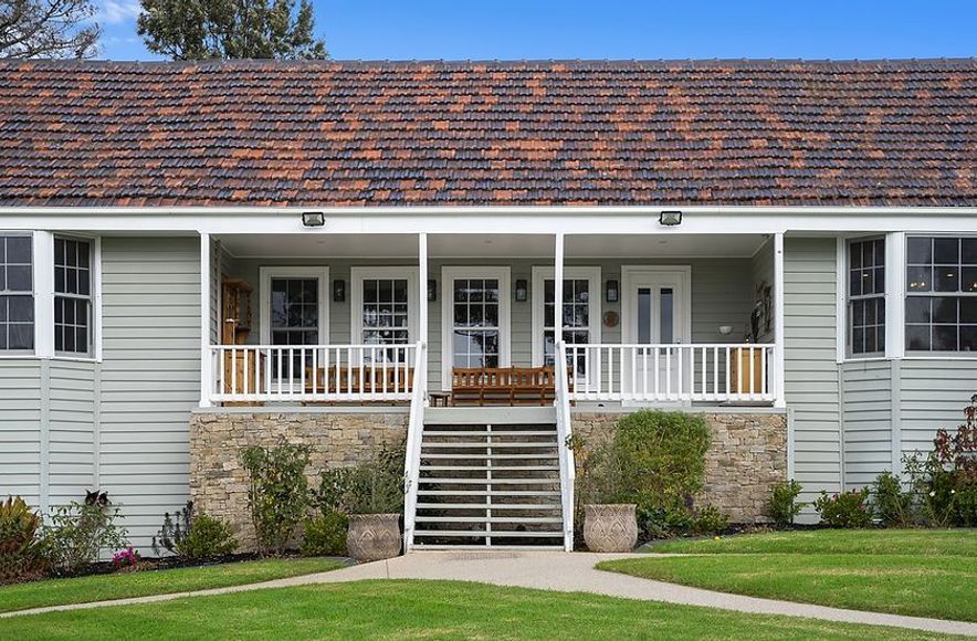 Marathon Cottage