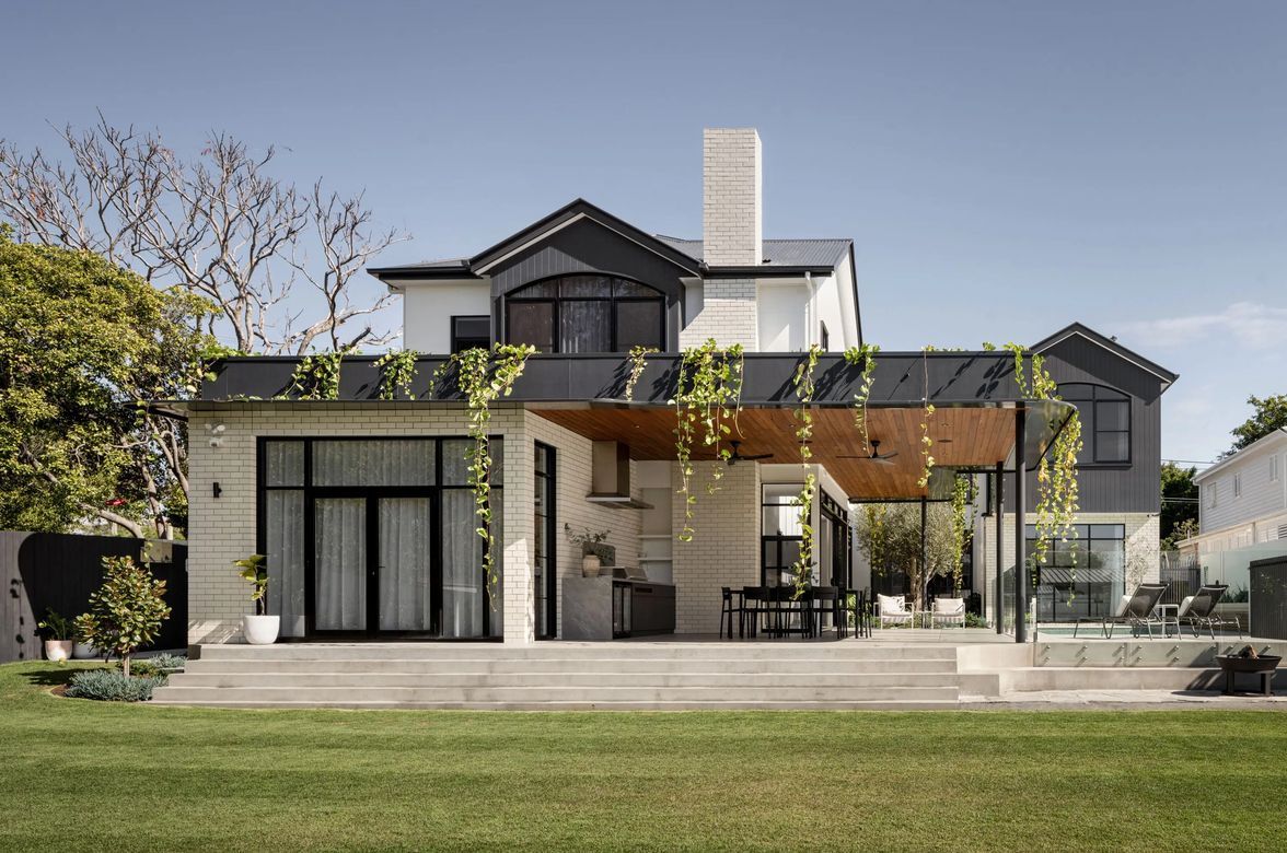 Lenore House - Hawthorne