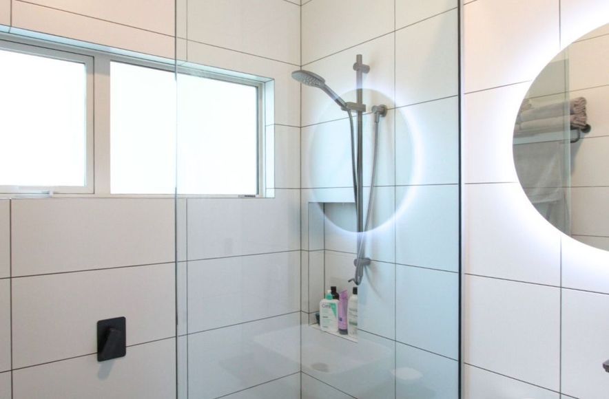 Sleek Bathroom Makeover