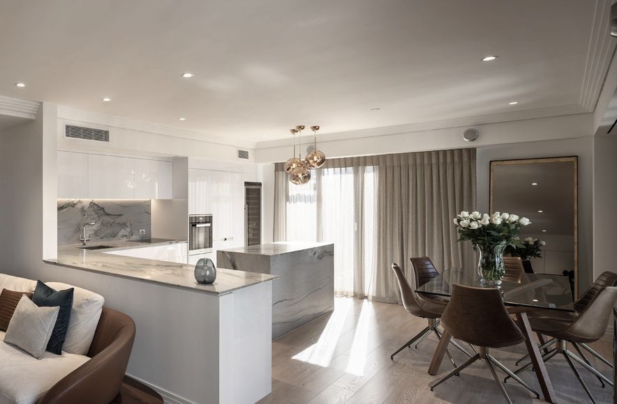 Metropolis Apartment
