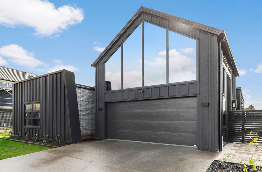 Modern Elegance | Emandee Homes