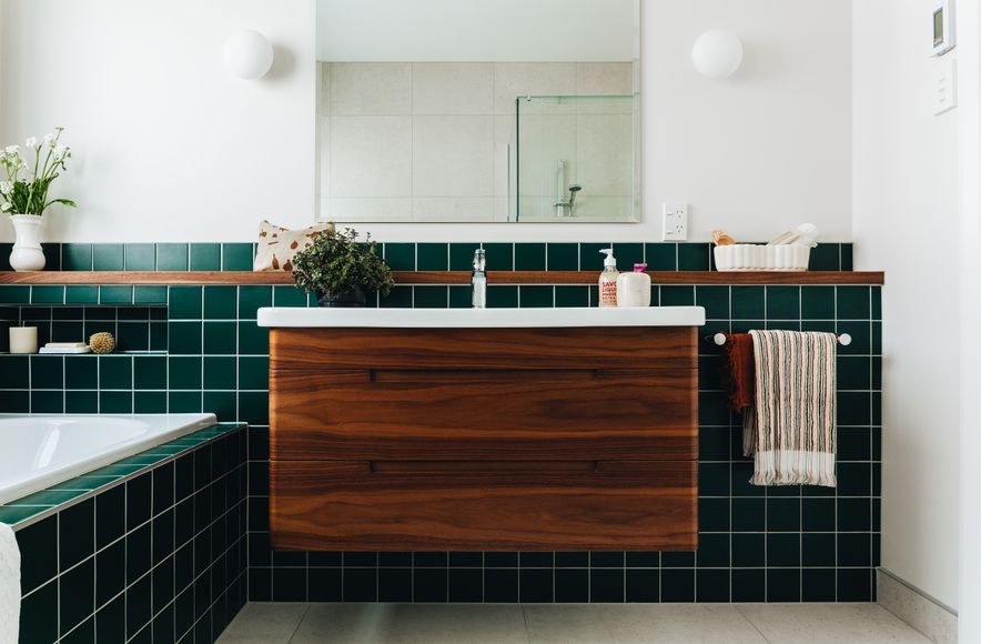 Eastbourne Green Bathroom