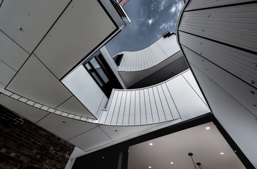 BRIDGE HOUSE