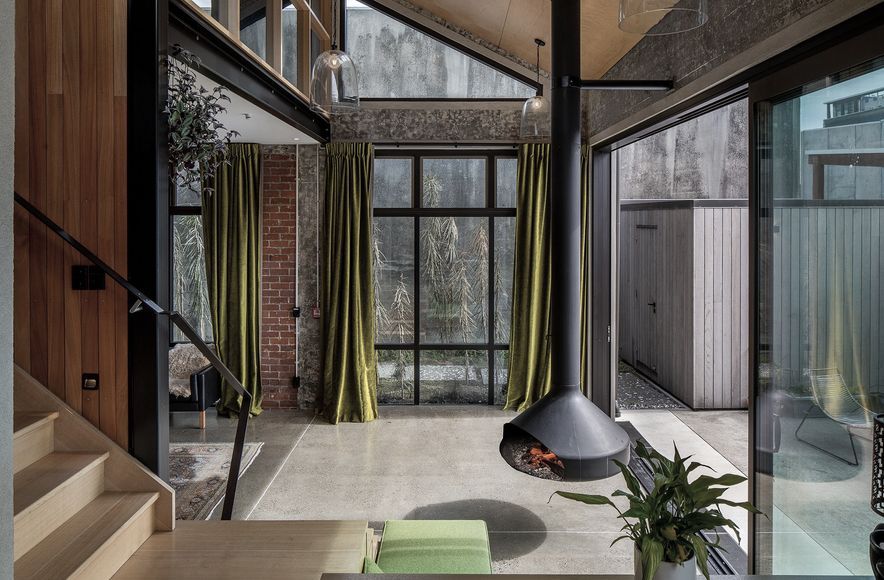 Carbonic Ice Apartment